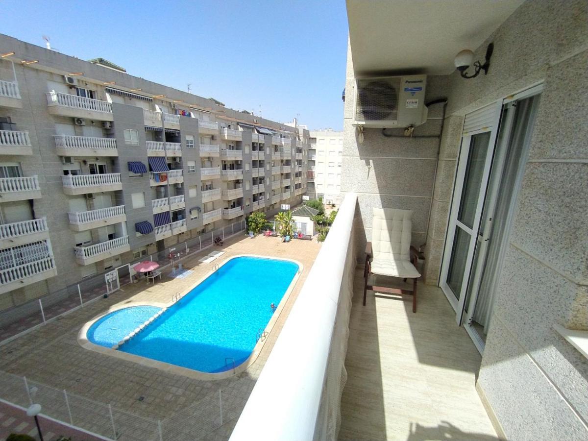 Mila Sloneczny Apartament W Torrevieja Centrum Екстер'єр фото