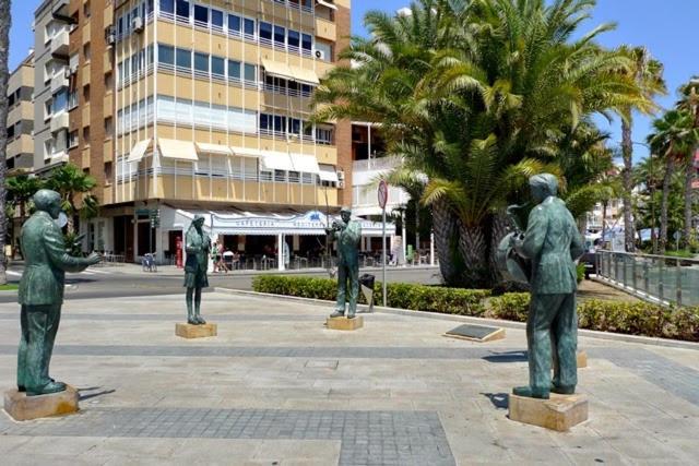 Mila Sloneczny Apartament W Torrevieja Centrum Екстер'єр фото