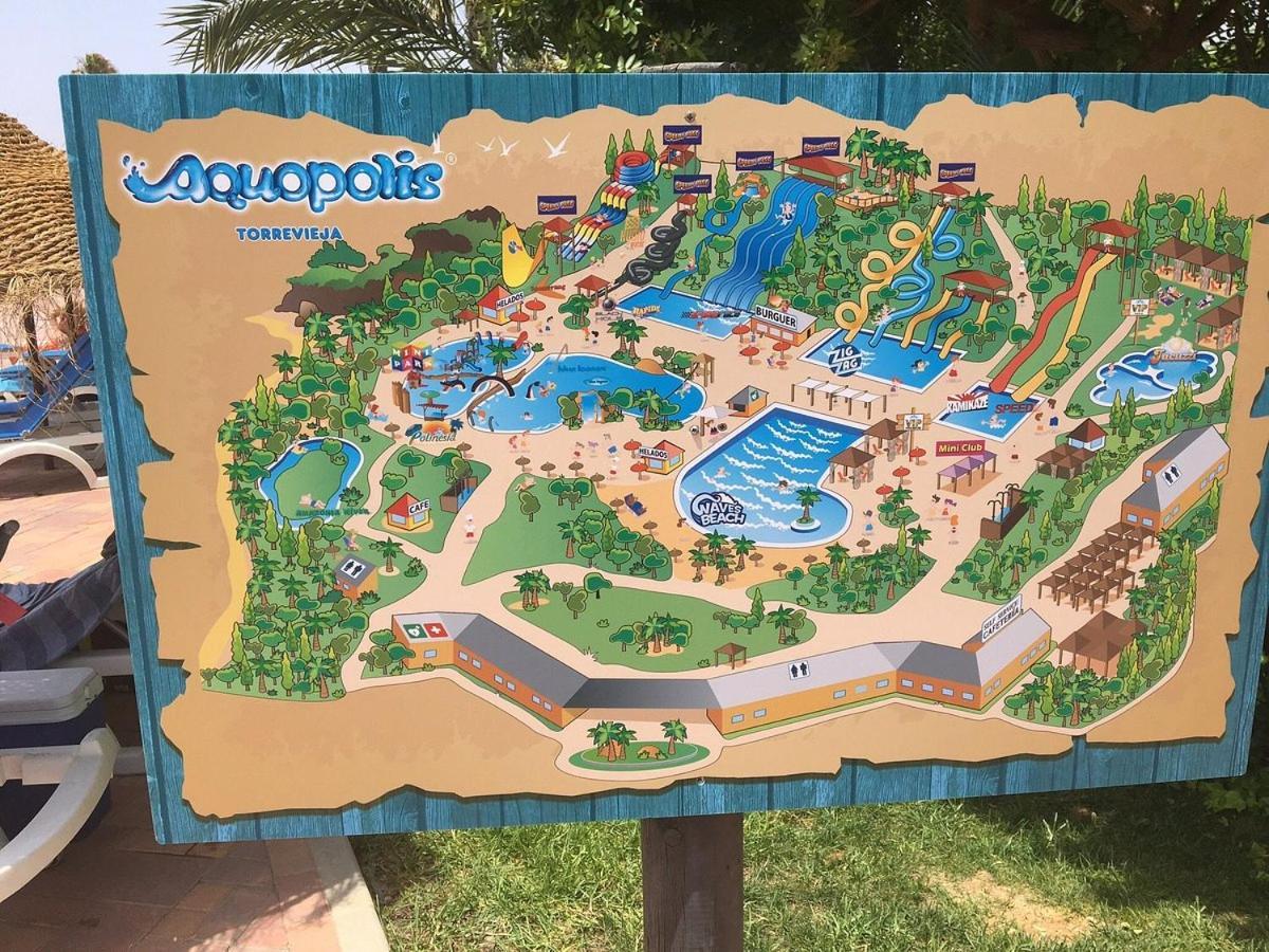Mila Sloneczny Apartament W Torrevieja Centrum Екстер'єр фото